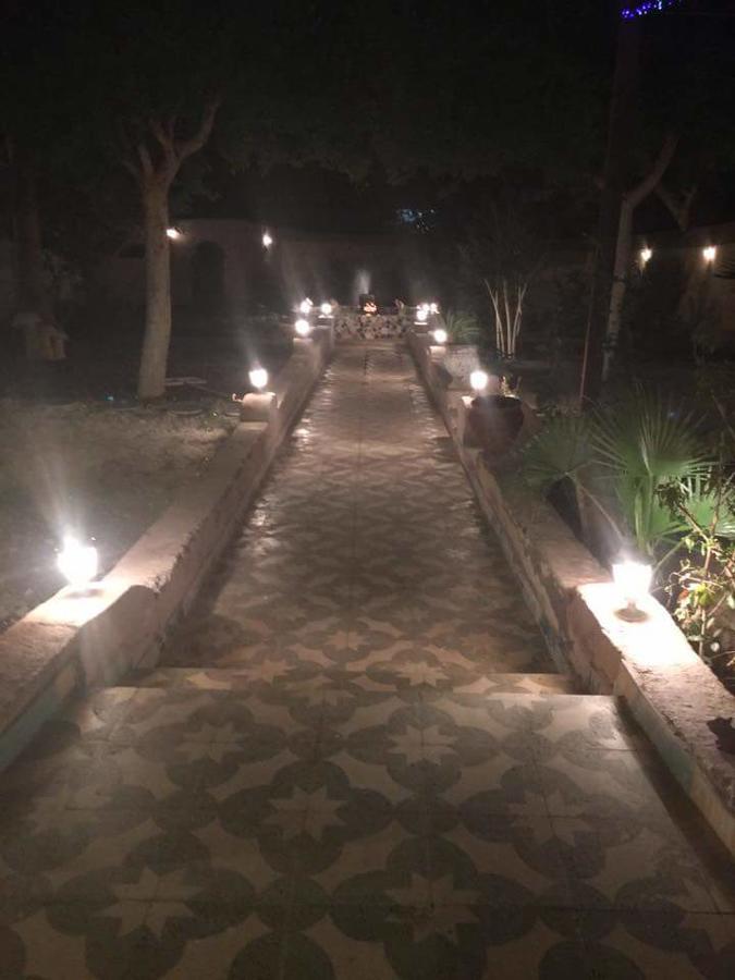 Luxor Light Retreat Bagian luar foto